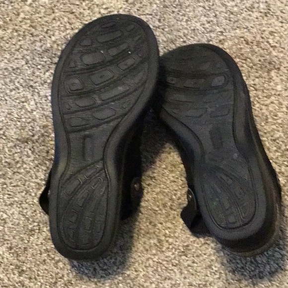 Bzees womens black Slip-On Clogs - Picture 6 of 7